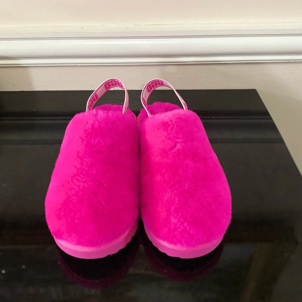 UGG Fluff Yeah Clog Big Kids Slippers
